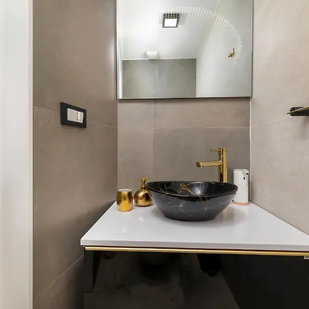 Toscana With Pool, Sauna And Jacuzzi Вилла *
