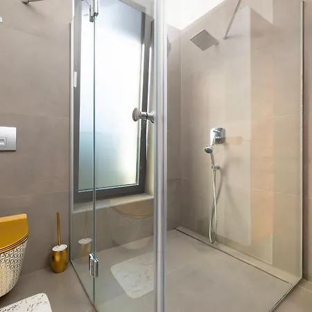 Вилла Toscana With Pool, Sauna And Jacuzzi Rasopasno